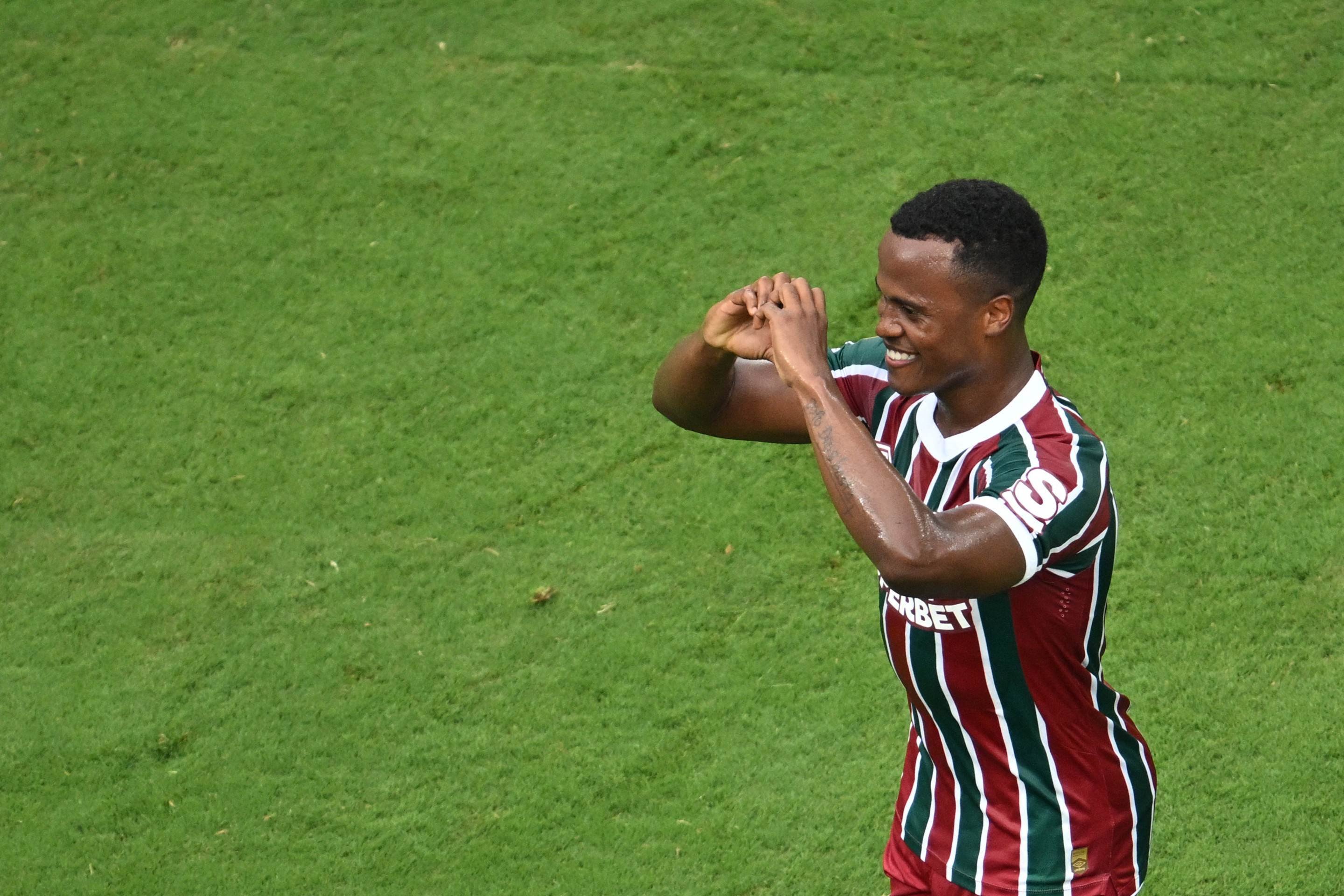 Fluminense vira contra Ulsan e deixa a torcida louca da cabeça na Copa