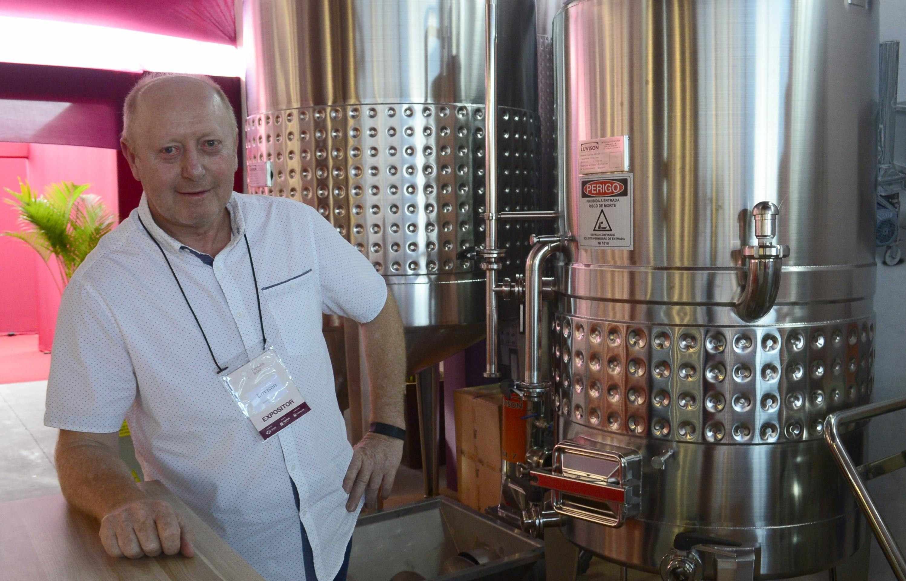  21/06/2025 Crédito: Marcelo Ferreira/CB/D.A Press. Brasil. Brasília - DF - Expovitis Brasil 2025. Antônio Luvison - espositor