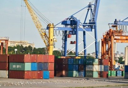 O Brasil encerrou 2024 com um superávit comercial de US$ 74,6 bilhões, resultado de exportações totais de US$ 337 bilhões e importações de US$ 262,5 bilhões. -  (crédito: Engin Akyurt/Pixabay )