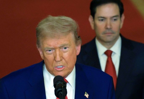 Carlos Barria / POOL / AFP)       