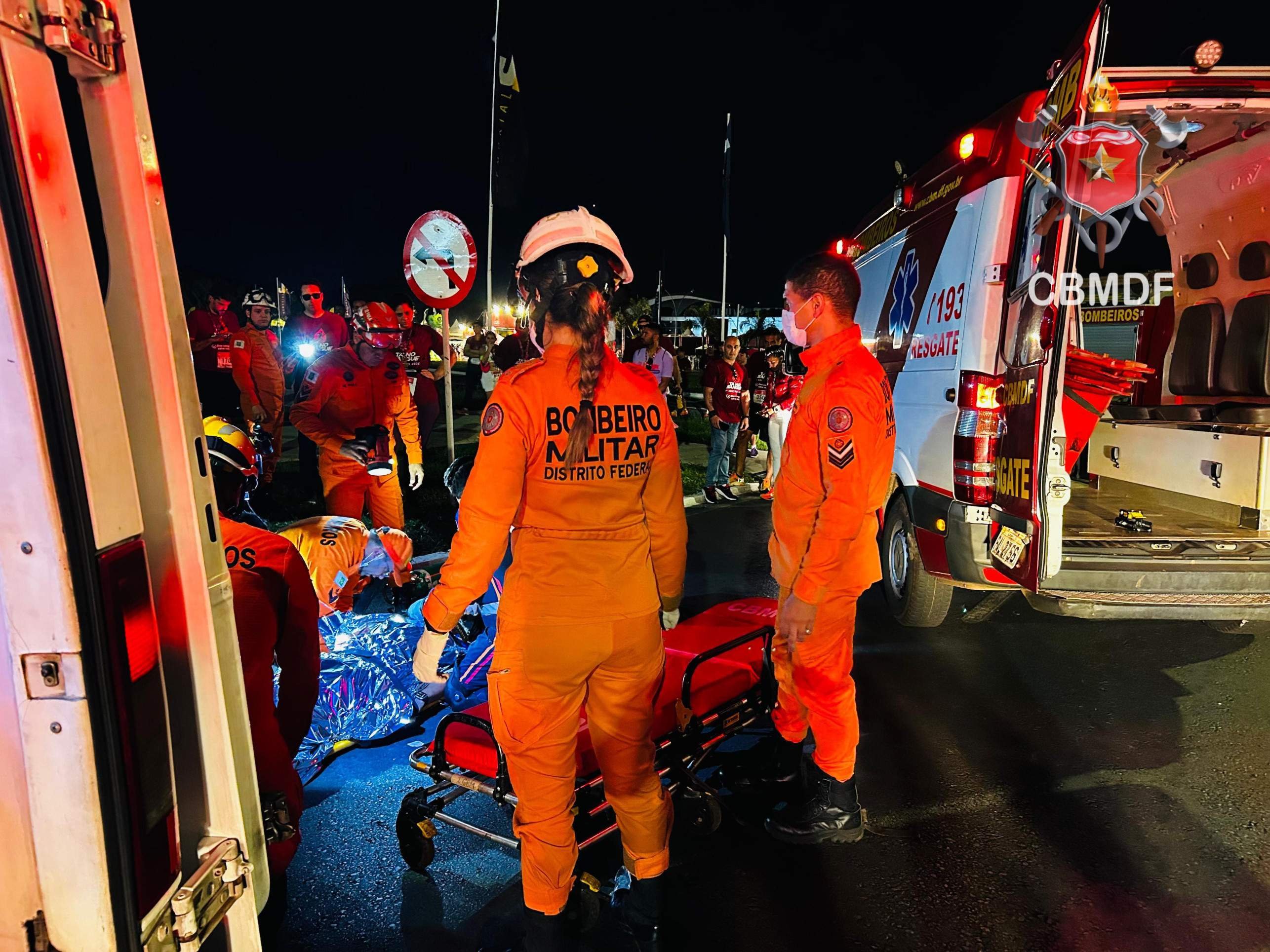 Homem sofre parada cardiorrespiratória durante corrida no Eixo Monumental