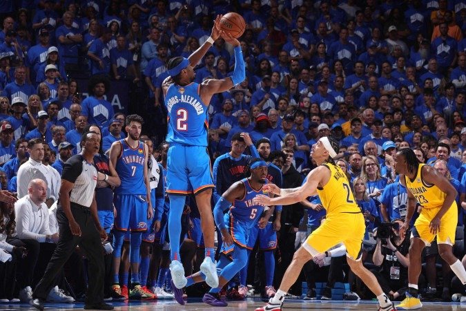Shai Gilgeous-Alexander brilhou mais uma vez e o Thunder venceu o Pacers para ficar com o título de campeão da NBA - (crédito: Getty Images via AFP) Shai Gilgeous-Alexander brilhou mais uma vez e o Thunder venceu o Pacers para ficar com o título de campeão da NBA - (crédito: Getty Images via AFP)