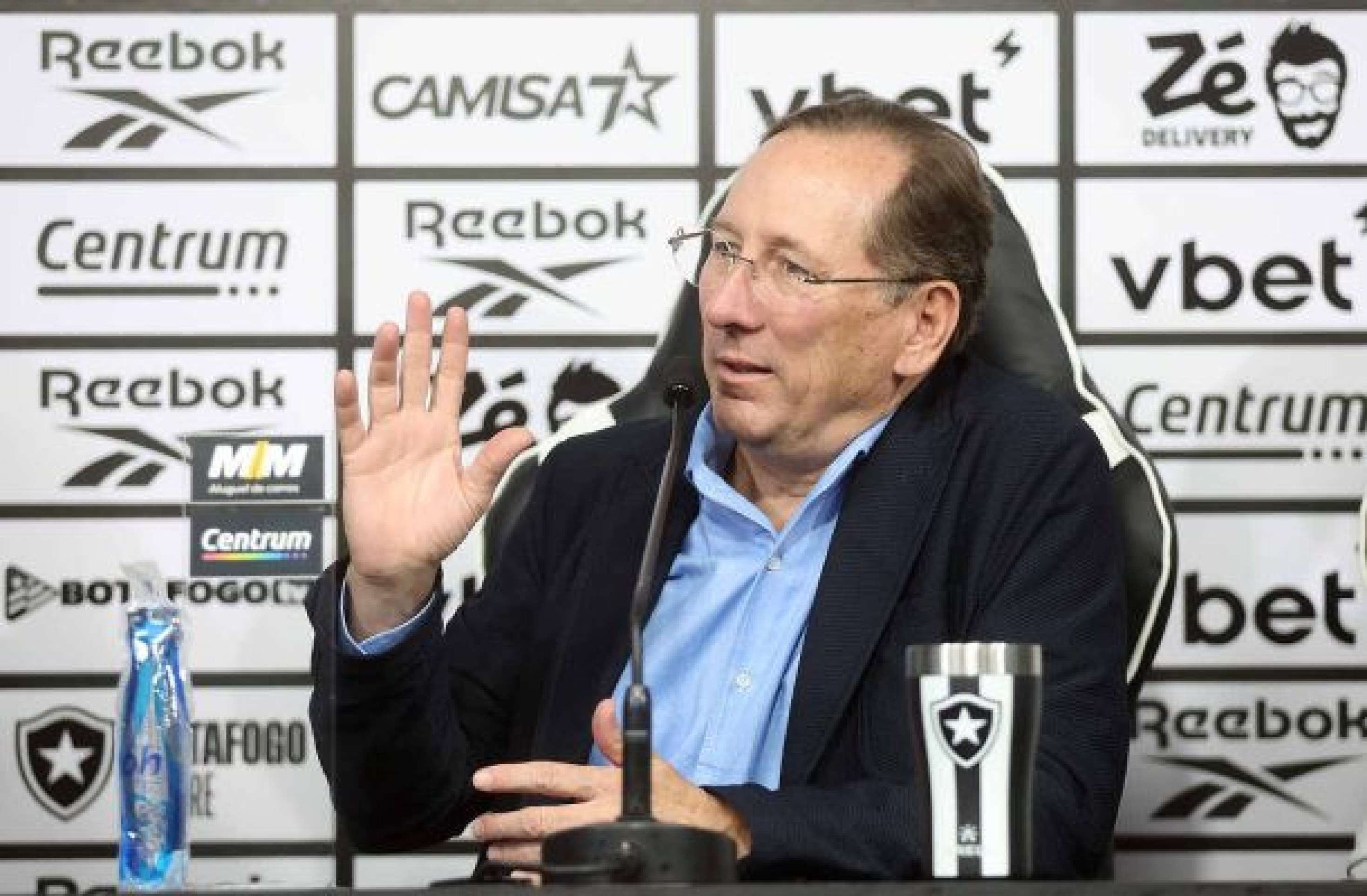 Lyon é rebaixado judicialmente para a segunda divisão do Campeonato Francês