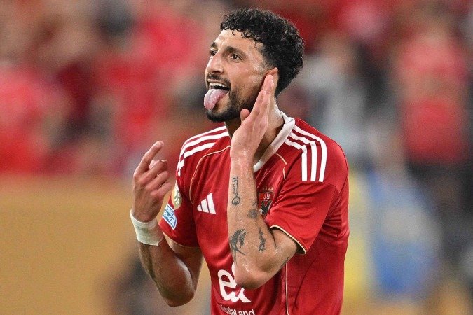 Abou Ali balançou a rede três vezes em uma noite inspirada na despedida da Copa do Mundo de Clubes da Fifa - (crédito: Angela Weiss/AFP) Abou Ali balançou a rede três vezes em uma noite inspirada na despedida da Copa do Mundo de Clubes da Fifa - (crédito: Angela Weiss/AFP)