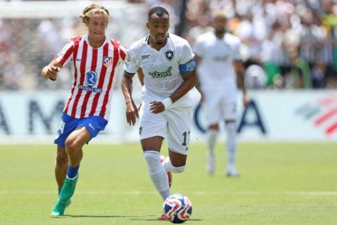 Marlon Freitas comemora classificação do Botafogo às oitavas do Mundial -  (crédito: Foto: Vitor Silva/Botafogo)
