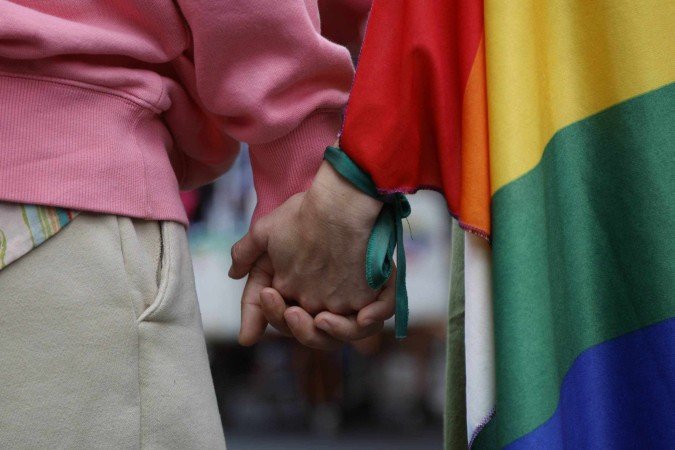 76% dos jovens LGBTQIAPN+ apontaram já ter ocultado suas diversidades no ambiente familiar - (crédito: Miguel Schincariol/AFP) 76% dos jovens LGBTQIAPN+ apontaram já ter ocultado suas diversidades no ambiente familiar - (crédito: Miguel Schincariol/AFP)
