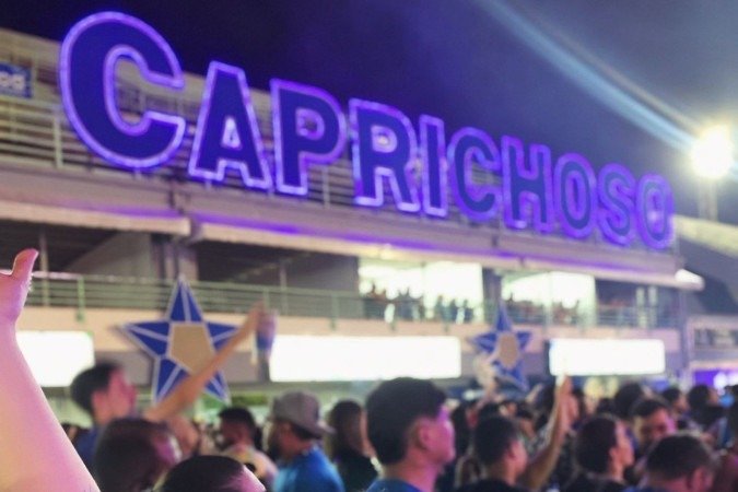 Rafaela Medeiros, 30, é ex-integrante da Marujada de Guerra do Caprichoso, grupo de ritmistas que dita a cadência do boi