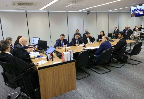  ROSINEI COUTINHO/STF