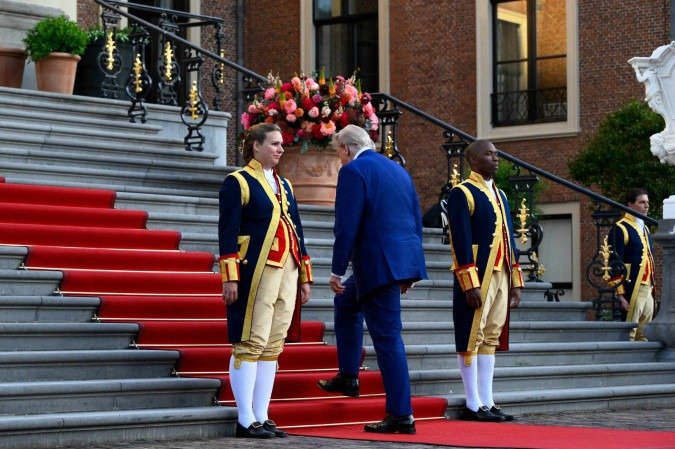 Em Haia, o norte-americano é aclamado como herói pelo cessar-fogo - (crédito: AFP) Em Haia, o norte-americano é aclamado como herói pelo cessar-fogo - (crédito: AFP)