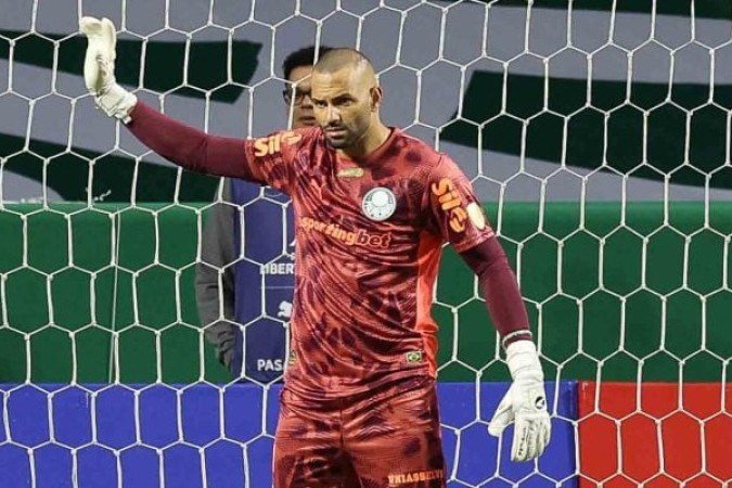 WEVERTON – Sem culpa nos gols. Mas também não precisou fazer nenhuma defesa de grande porte. NOTA 6,0. Foto: Cesar Greco