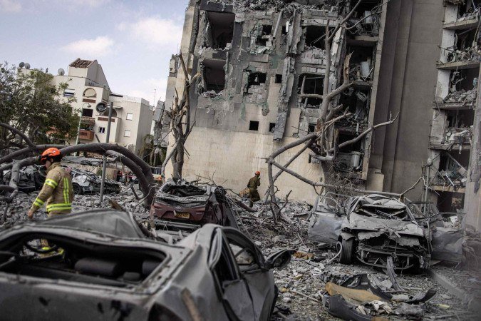 Israel bloqueia maior rota de ajuda humanitária para palestinos na Faixa de Gaza Israel bloqueia maior rota de ajuda humanitária para palestinos na Faixa de Gaza