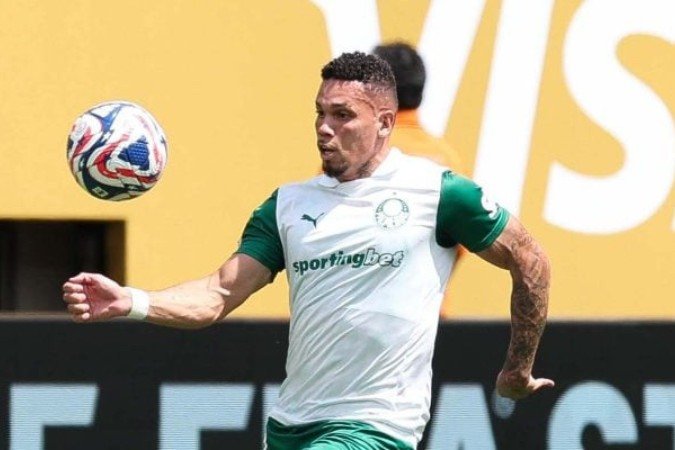 Paulinho ainda atua com controle de carga por recuperação de lesão - (crédito: Foto: Cesar Greco/Palmeiras) Paulinho ainda atua com controle de carga por recuperação de lesão - (crédito: Foto: Cesar Greco/Palmeiras)
