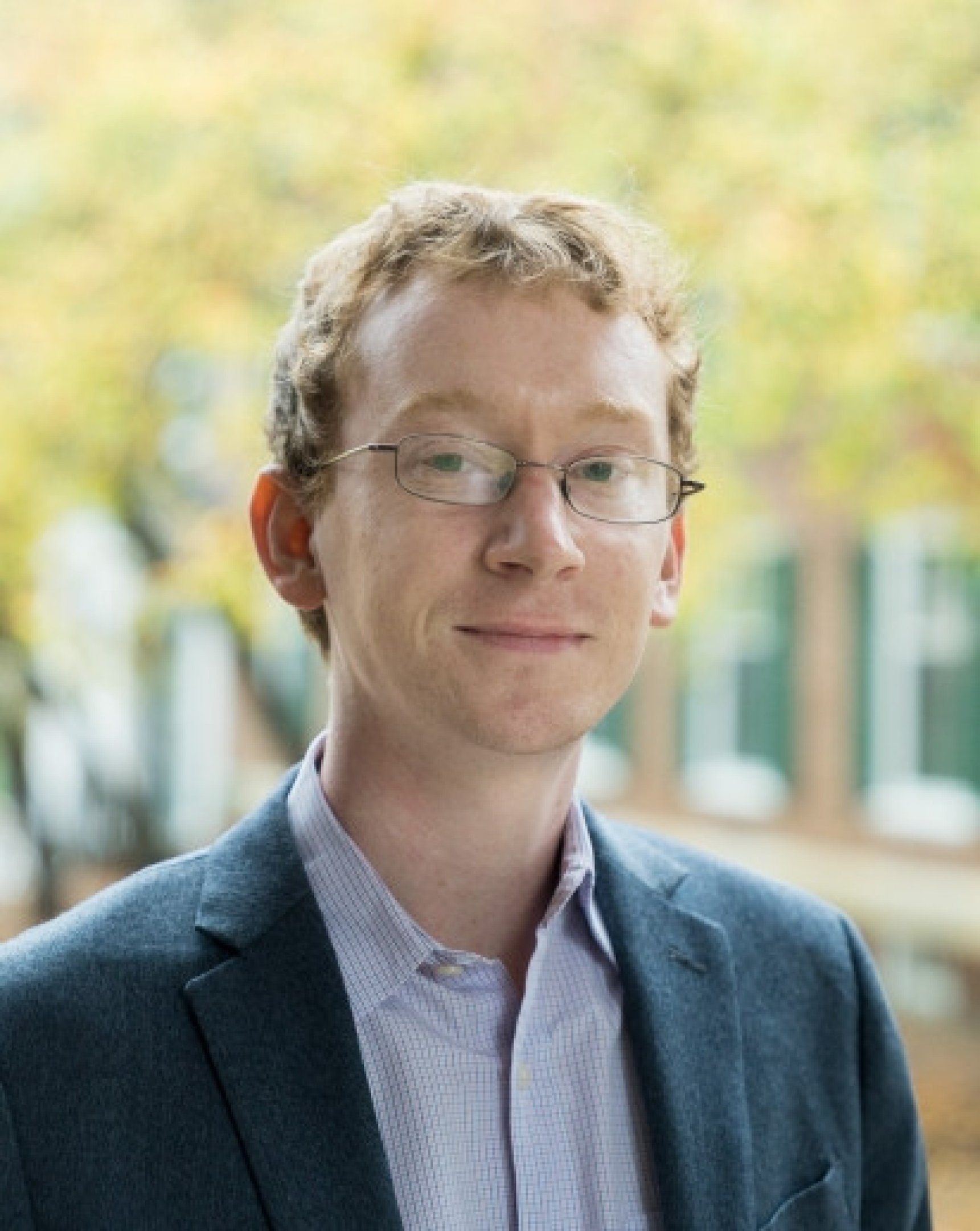 Nicholas L. Miller, professor de governo da Dartmouth College (em New Hampshire) e especialista em proliferação nuclear Nicholas L. Miller, professor de governo da Dartmouth College (em New Hampshire) e especialista em proliferação nuclear