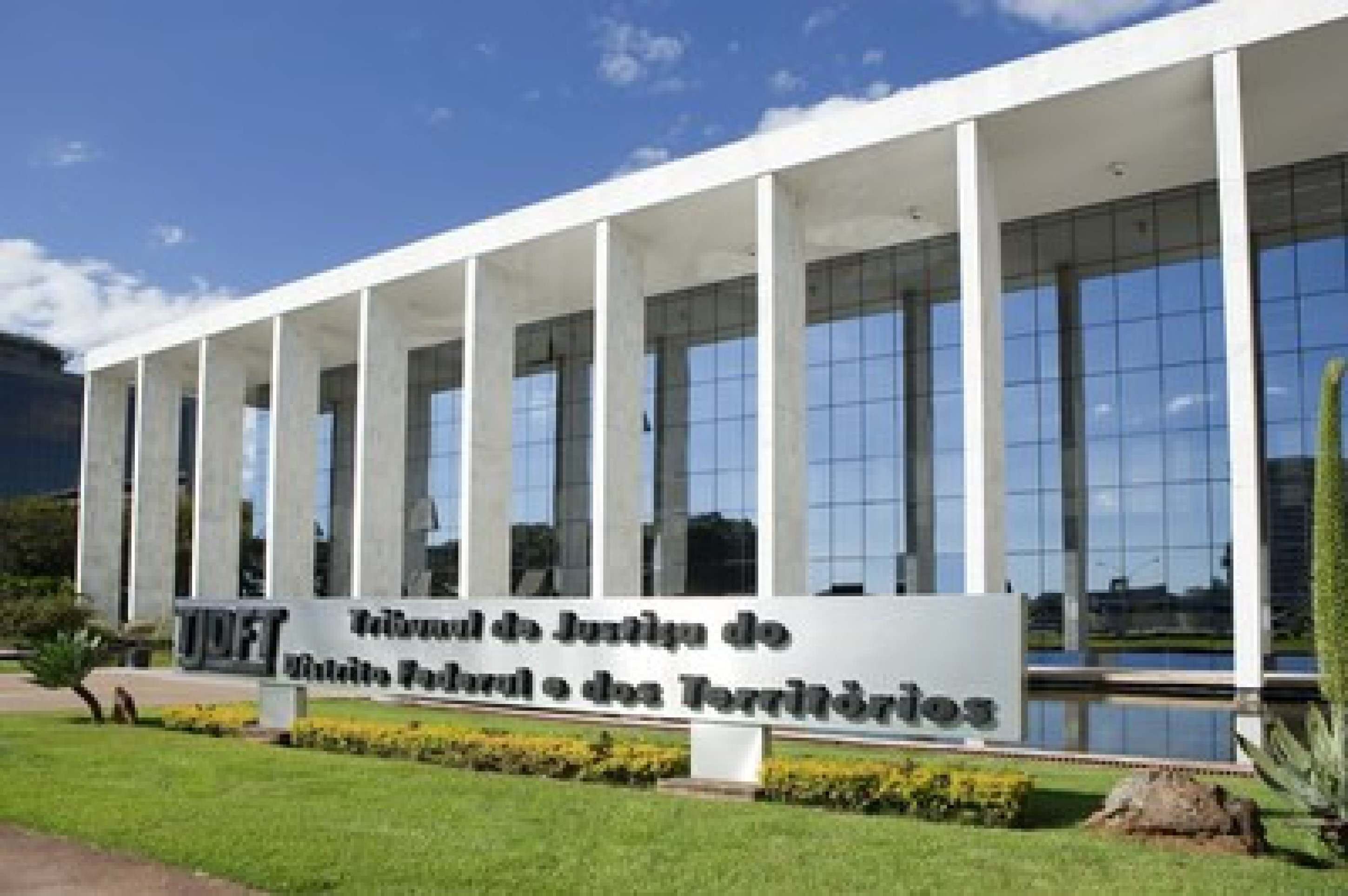 Servidor da Saúde terá que devolver R$ 19,9 mil que recebeu sem trabalhar Servidor da Saúde terá que devolver R$ 19,9 mil que recebeu sem trabalhar