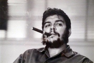 Presidente do PL compara Bolsonaro a Che Guevara e depois volta atrás - Wikimedia Commons Ren&eacute; Burri