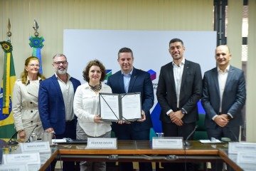 O acordo também prevê o desenvolvimento de soluções para o tratamento de água e de esgoto em moradias isoladas e comunidades remotas -  (crédito: Thiago Zion)