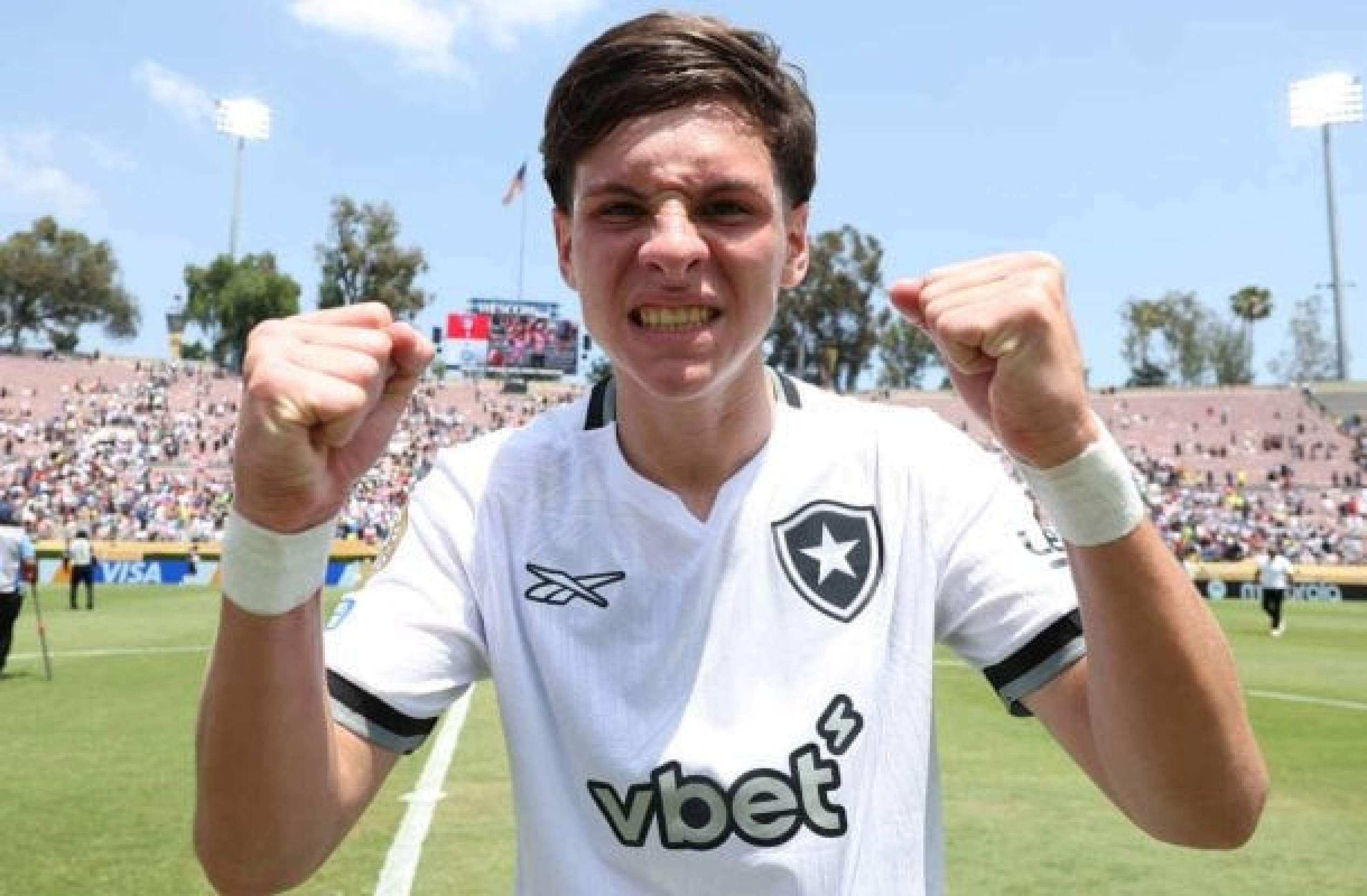 Com apenas 18 anos, Montoro tem início promissor no Botafogo