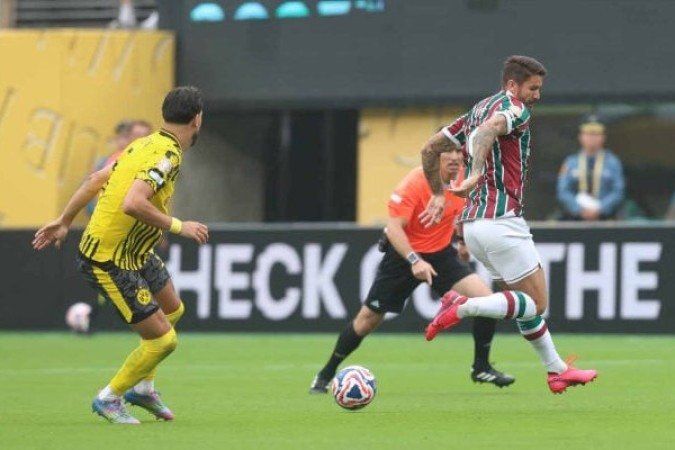 EVERALDO - Entrou aos 41' do segundo tempo e mal tocou na bola. Dessa forma, fica SEM NOTA. Foto: MARCELO GONÇALVES / FLUMINENSE F.C.