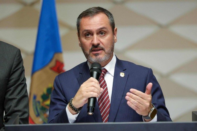 Diretor da PF cita japonês da federal e diz que sua gestão não tem 