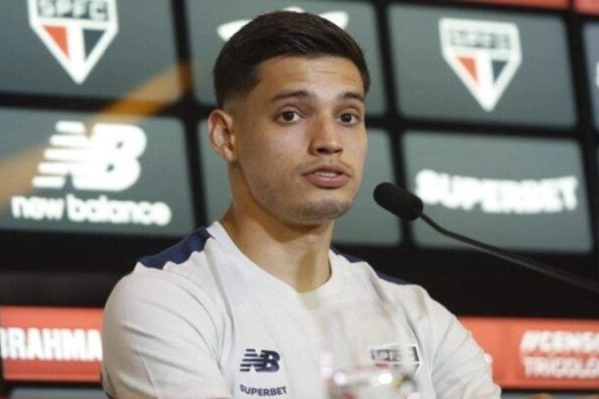Jogador pode enfrentar duras punições dentro e fora de campo - (crédito: Foto: Miguel Schincariol / saopaulofc.net ) Jogador pode enfrentar duras punições dentro e fora de campo - (crédito: Foto: Miguel Schincariol / saopaulofc.net )