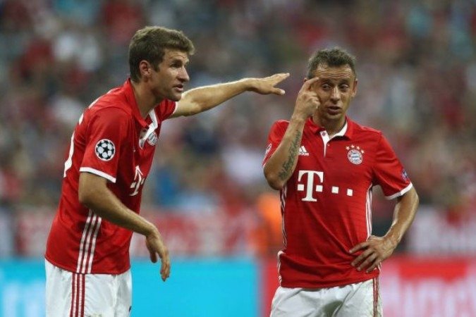 Müller e Rafinha já jogaram juntos pelo Bayern de Munique - (crédito: Foto: Alexander Hassenstein/Bongarts/Getty Images) Müller e Rafinha já jogaram juntos pelo Bayern de Munique - (crédito: Foto: Alexander Hassenstein/Bongarts/Getty Images)