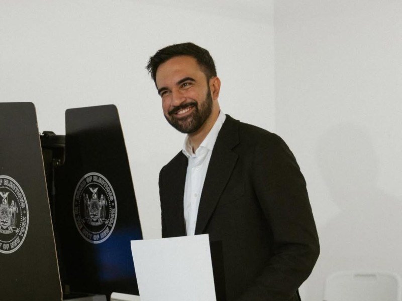 Zohran Mamdani, candidato à prefeitura de Nova York -  (crédito: Reprodução/Instagram @karamccurdy)