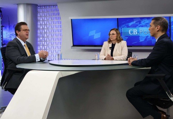 Bruna Gaston CB/DA Press