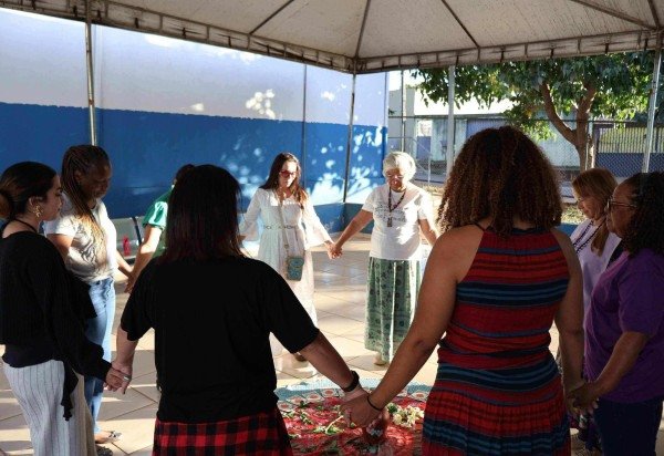 Bruna Gaston CB/DA Press