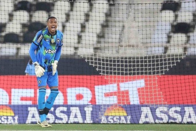 John é destaque na meta do Botafogo -  (crédito: Foto: Vitor Silva/Botafogo)