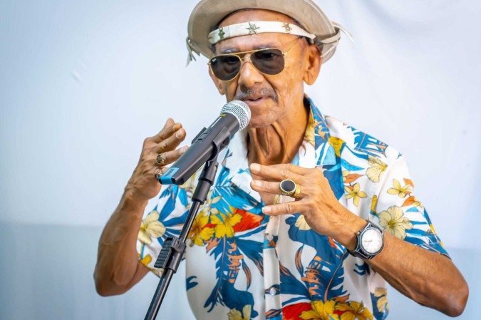 Torres do Rojão, vocalista do Trio Siridó