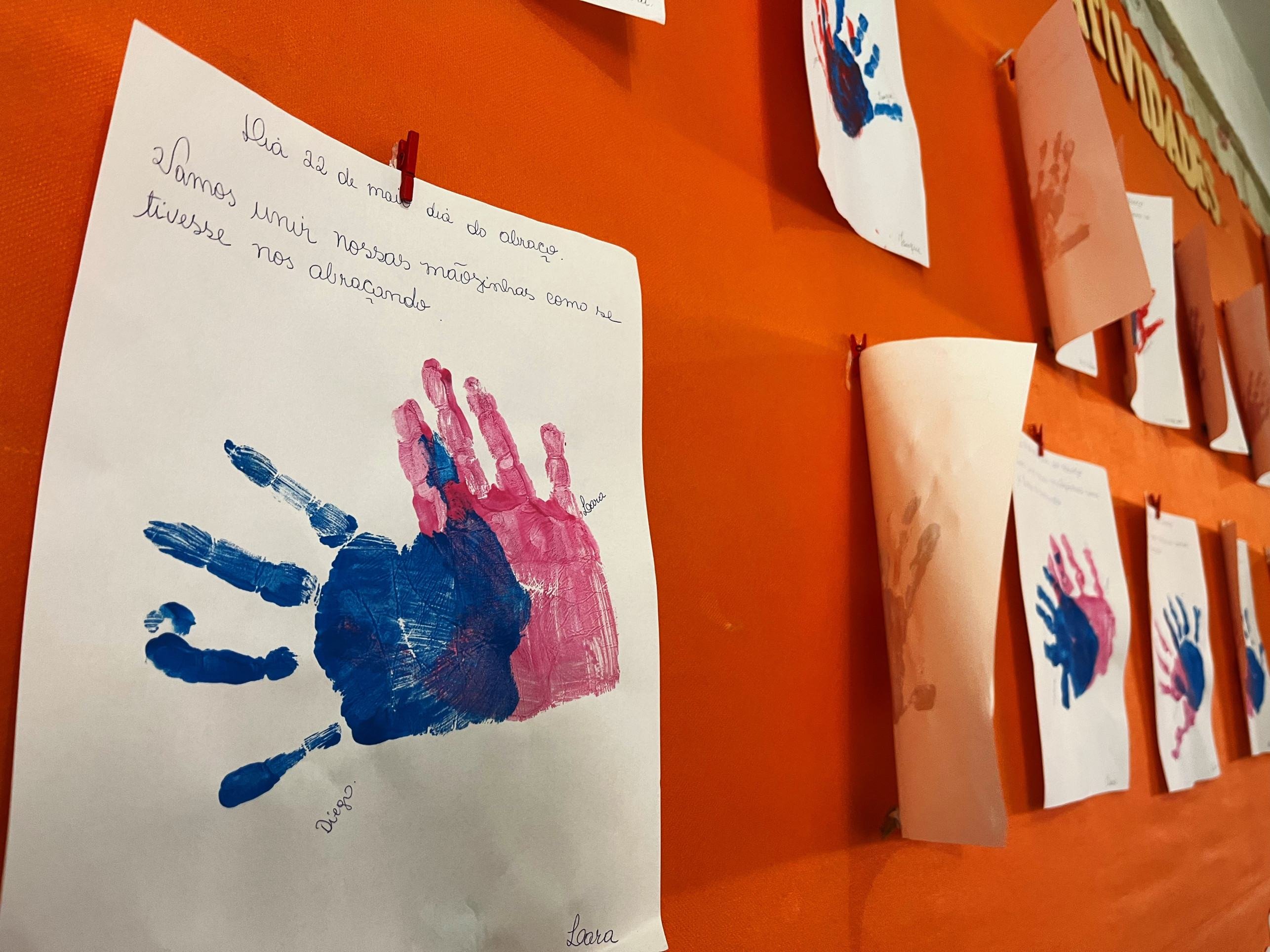 No Santo An&iacute;bal, os alunos s&atilde;o divididos em salas por idades