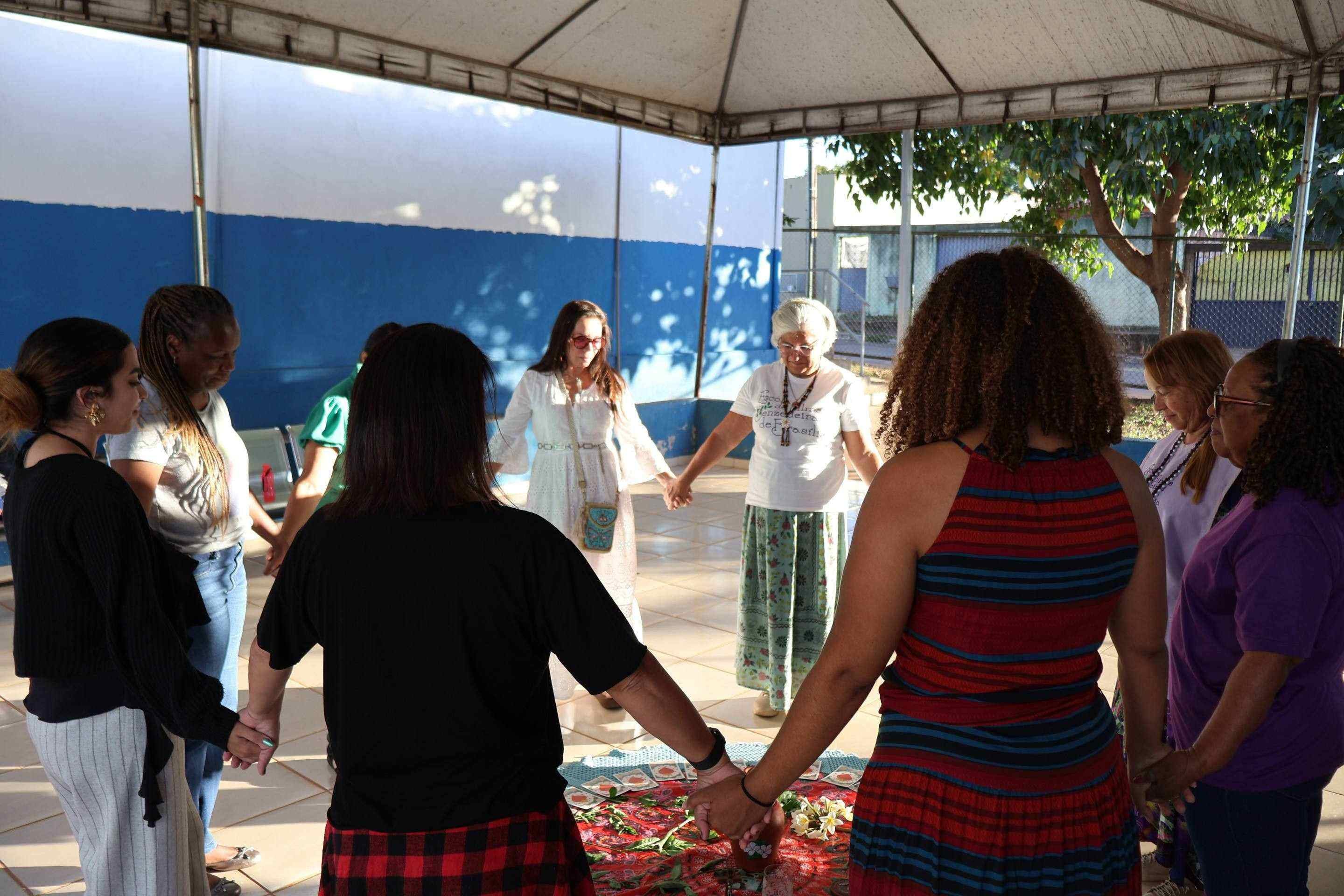 Energia que cura: a busca pela saúde por meio de saberes espirituais