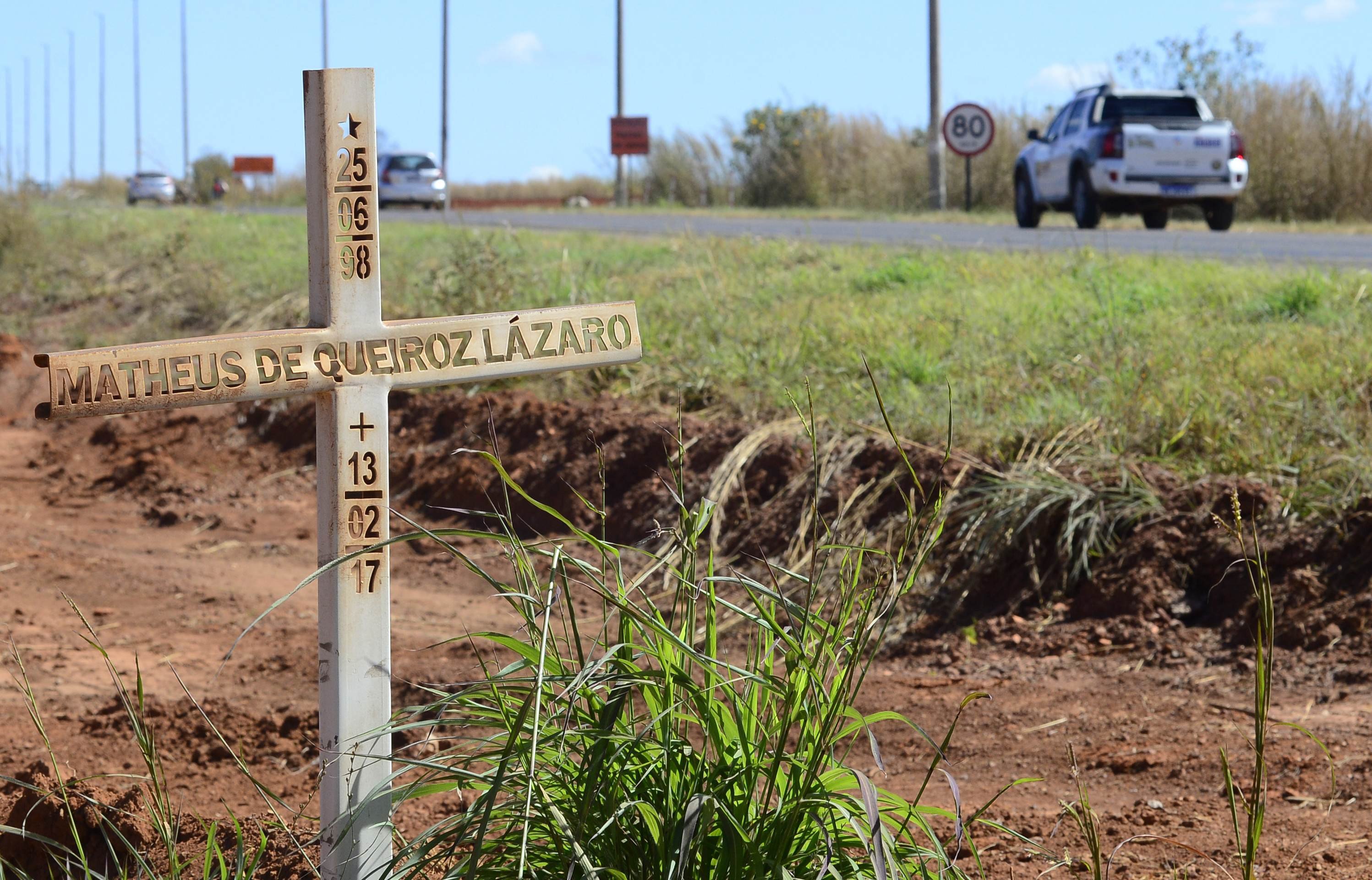  27/06/2025 Crédito: Marcelo Ferreira/CB/D.A Press. Brasil. Brasília - DF - Memórias de luto e dor de familias que perderam entes queridos no trânsito de Brasília e entorno. Local BR 080