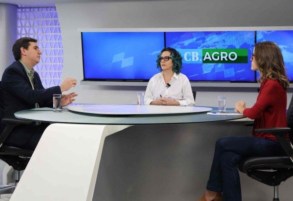 Bruna Gaston CB/DA Press