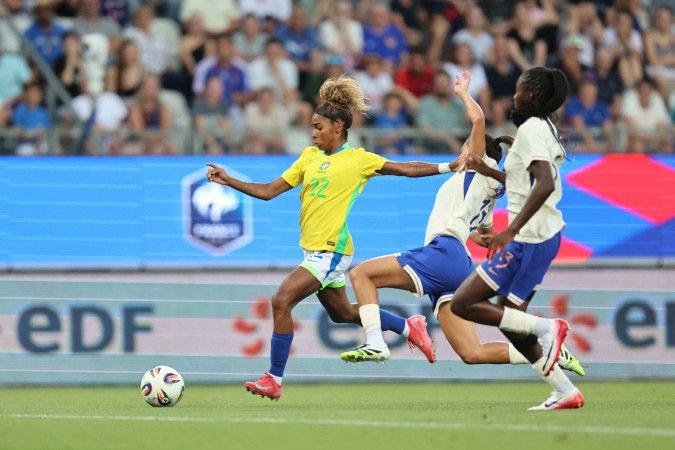 A meio-campista Luany abriu o placar para o Brasil aos sete minutos do primeiro tempo - (crédito: Livia Villas Boas / CBF) A meio-campista Luany abriu o placar para o Brasil aos sete minutos do primeiro tempo - (crédito: Livia Villas Boas / CBF)