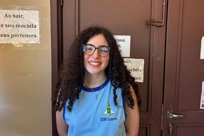 Ainda não caiu a ficha da estudante Rafaela Pereira.