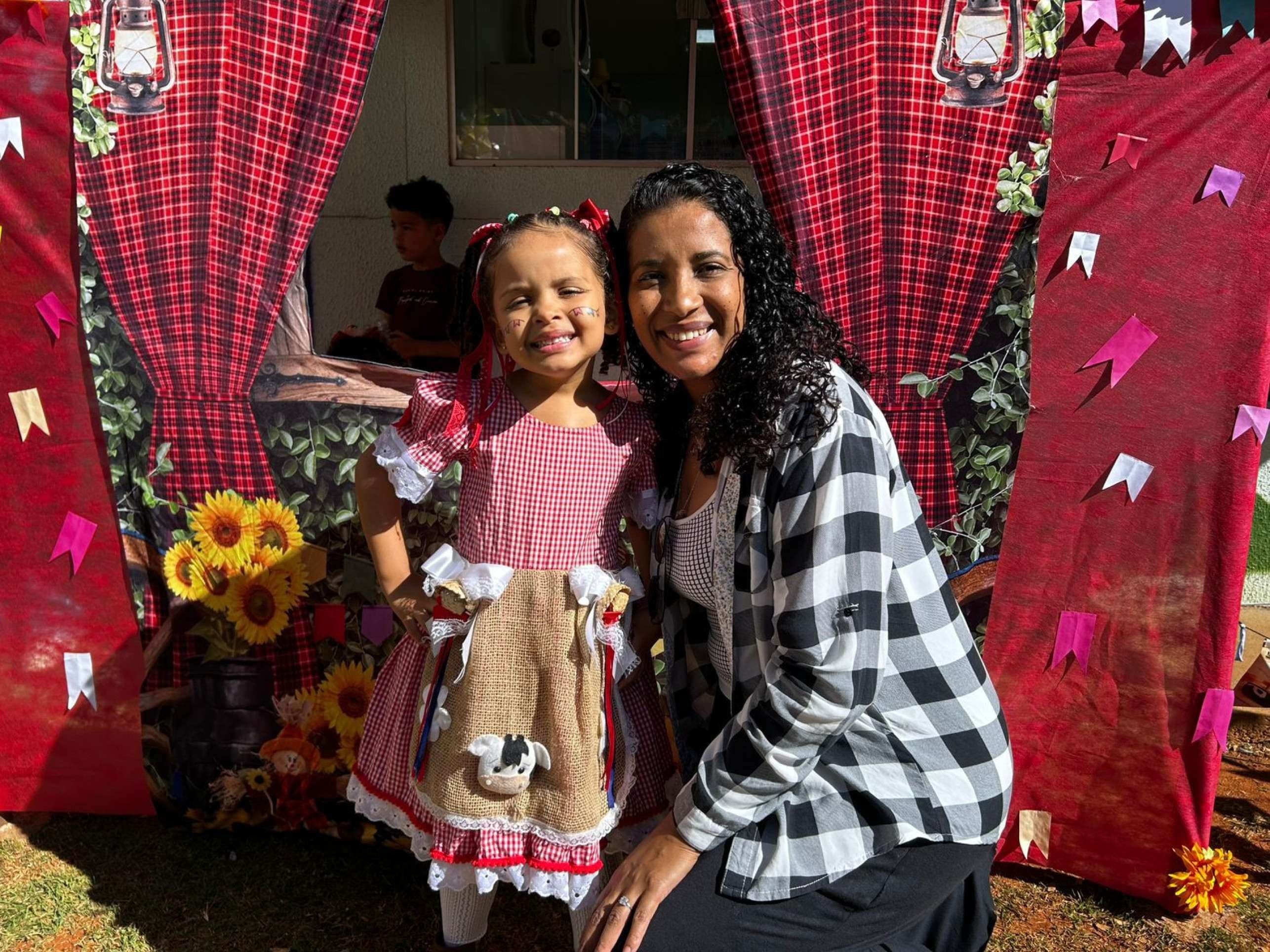 Lídia Reis da Silva conta que se sente extremamente grata em saber que a filha é cuidada pelo Instituto