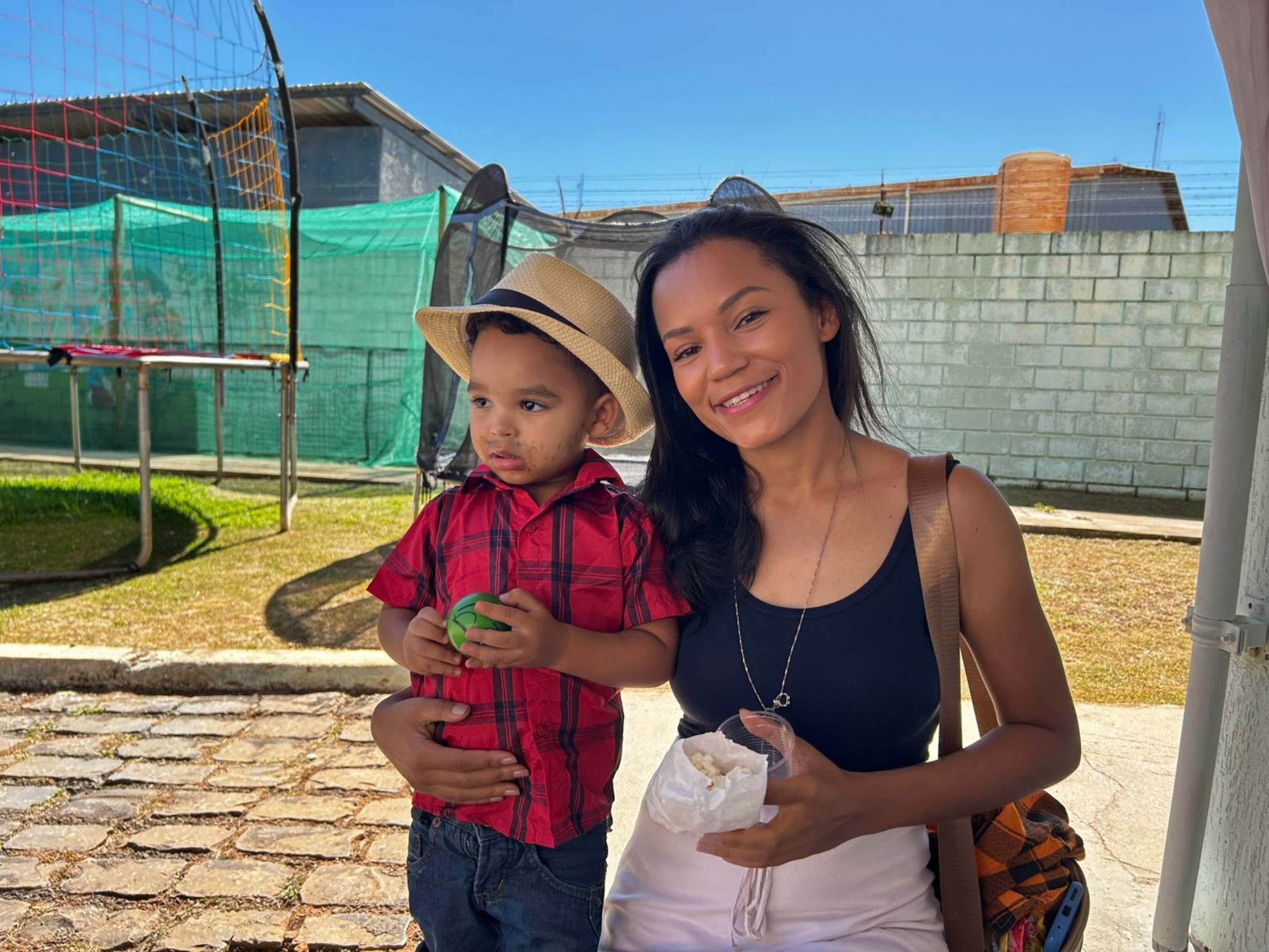 Stefany Santos afirma que a ocasião é muito especial para ela e para o filho