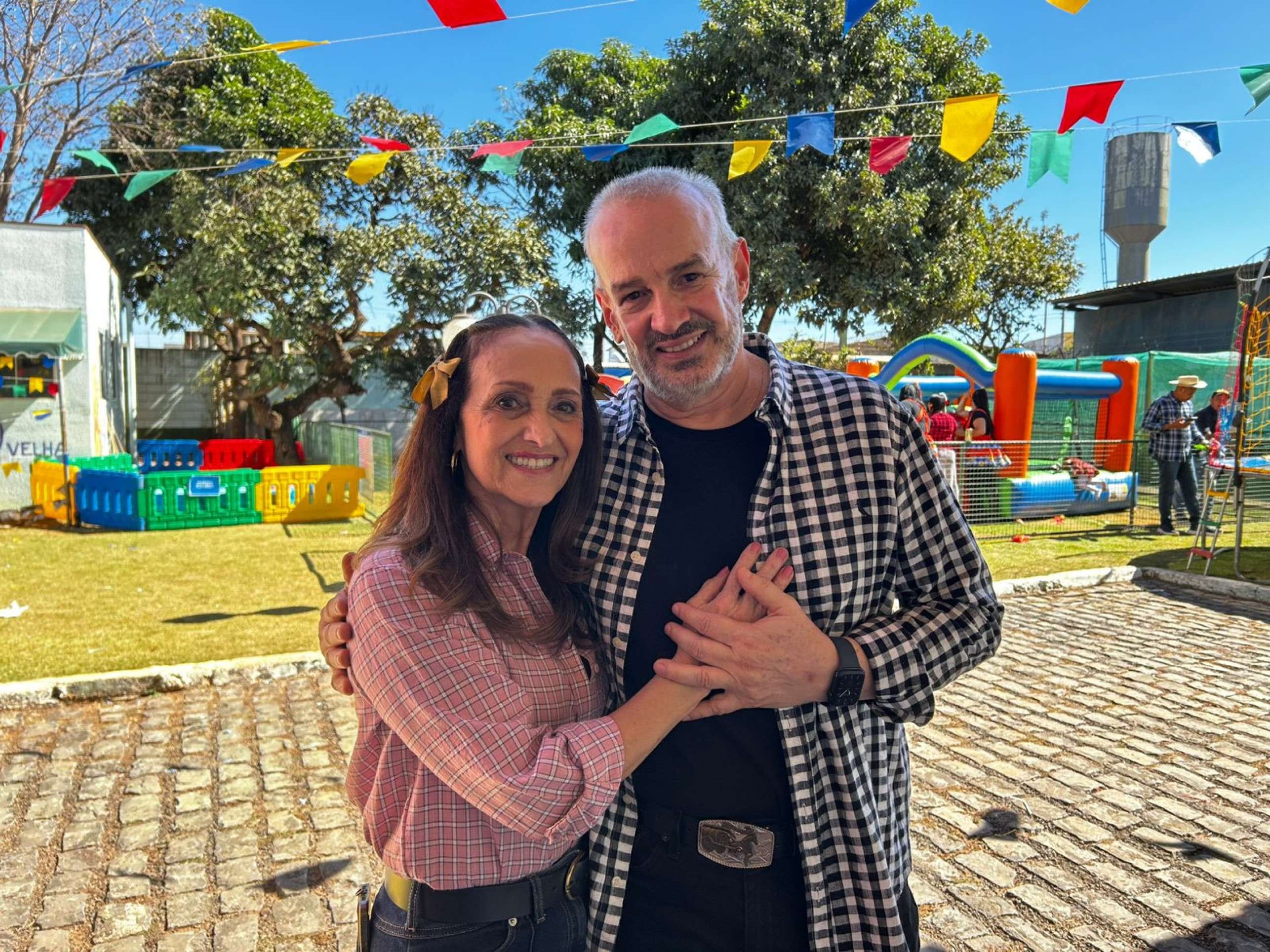 Luciana de Andrade e Henrique de Andrade, os fundadores do Instituto Doando a Vida