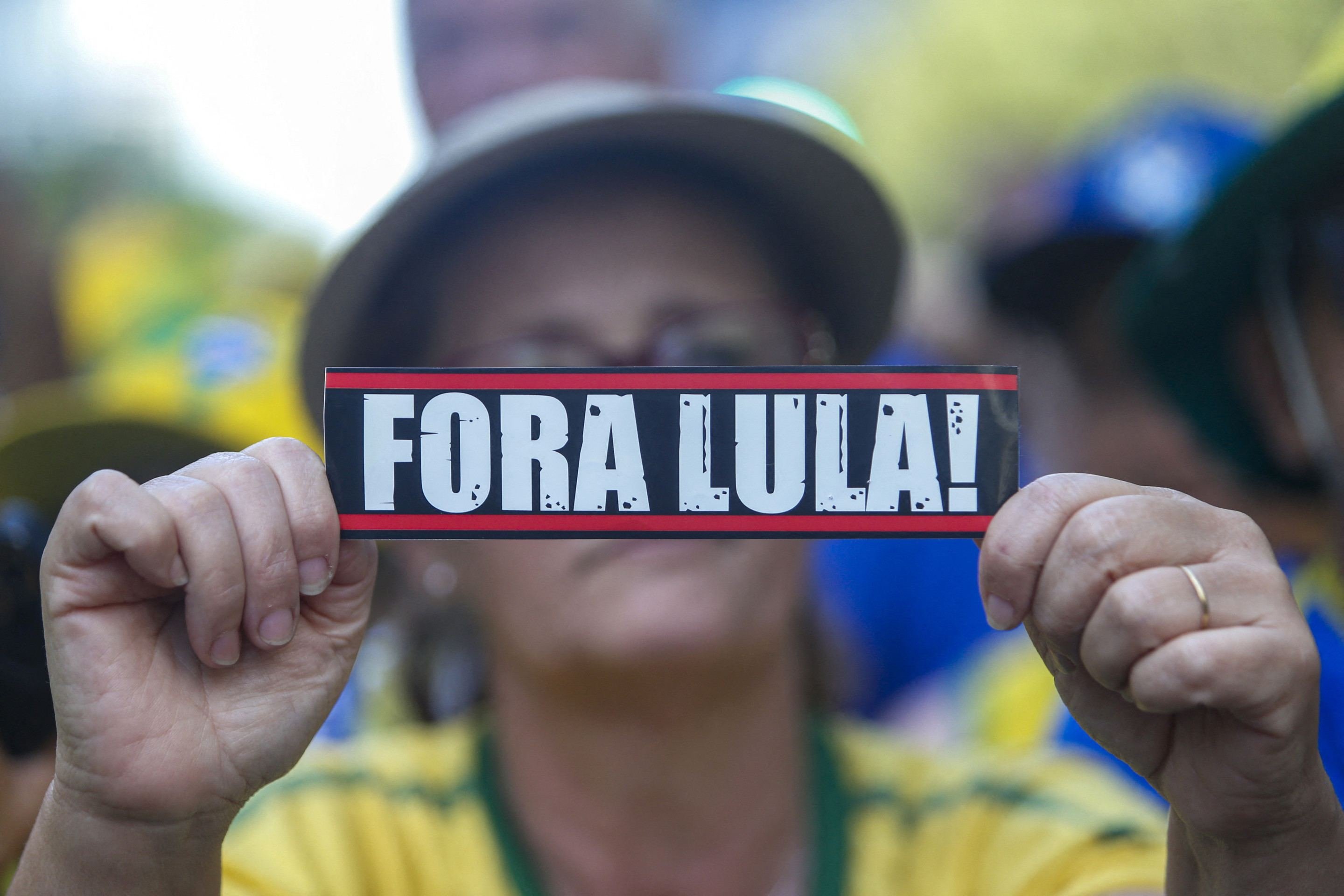  Apoiadores do ex-presidente brasileiro Jair Bolsonaro participam de um comício na Avenida Paulista, em São Paulo, Brasil, em 29 de junho de 2025