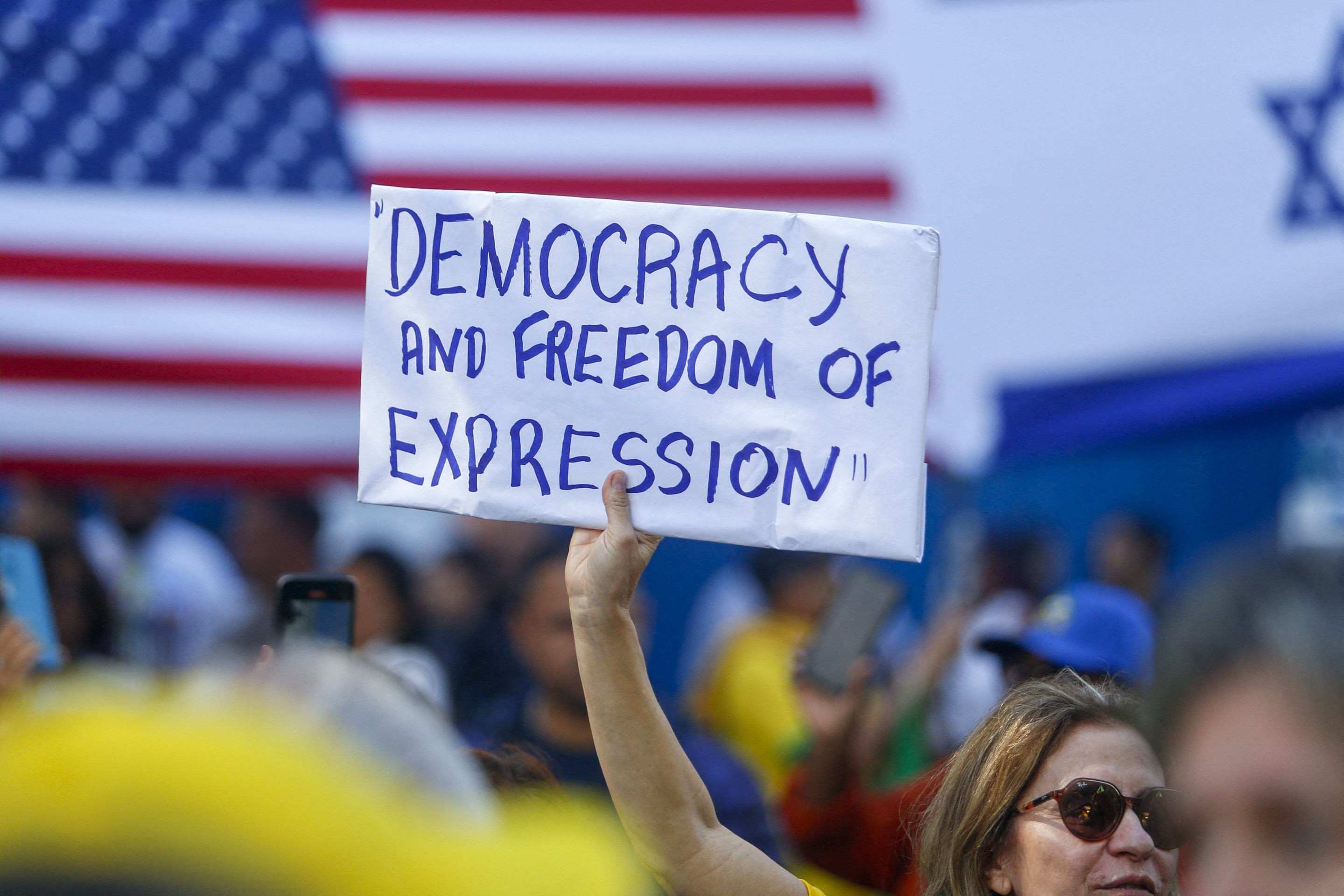  A supporter of Brazils former President Jair Bolsonaro holds a sign during a rally on Paulista Avenue in Sao Paulo, Brazil, on June 29, 2025. Former Brazilian President Jair Bolsonaro called on his supporters on Sunday to demonstrate in Sao Paulo in the name of 