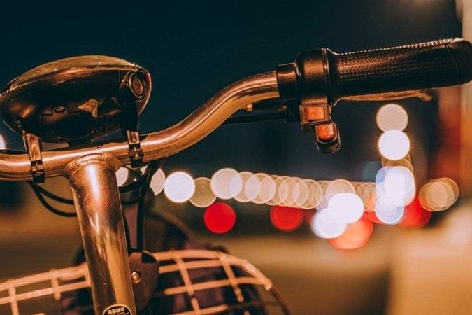 O ciclismo urbano carrega na garupa os problemas da mobilidade no ambiente das cidades: desrespeito às regras e à convivência, descuido, falta de infraestrutura adequada, ausência de planejamento e de modernização - (crédito: Pixabay) O ciclismo urbano carrega na garupa os problemas da mobilidade no ambiente das cidades: desrespeito às regras e à convivência, descuido, falta de infraestrutura adequada, ausência de planejamento e de modernização - (crédito: Pixabay)