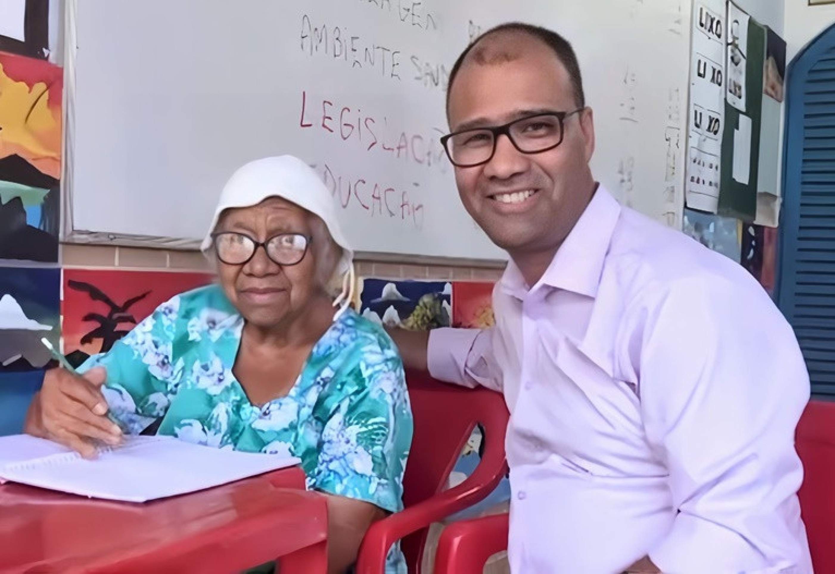 Conheça a missão de vida do educador Elias Araújo