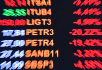 Na semana e no mês, avança 2,54%, colocando o ganho acumulado no ano a 27,48% -  -Na semana e no mês, avança 2,54%, colocando o ganho acumulado no ano a 27,48% - 