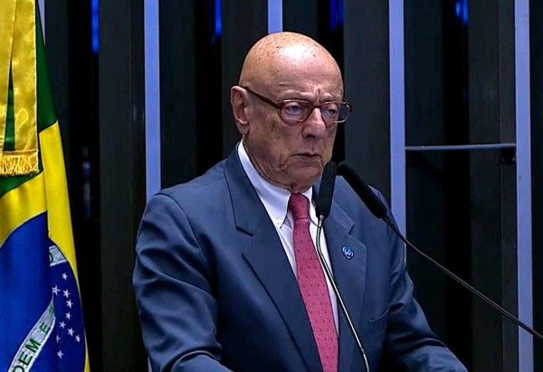 Amin apresentou a proposta, em 2023, que reavalia os benefícios por conta dos efeitos sociais que proporcionam -  (crédito: Reprodução/TV Senado)