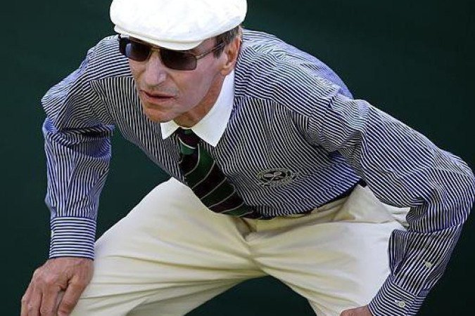 Alguns juízes ainda estarão presentes em Wimbledon para monitorar a tecnologia - (crédito: PA Media) Alguns juízes ainda estarão presentes em Wimbledon para monitorar a tecnologia - (crédito: PA Media)