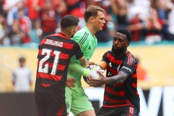 Neuer minimiza dificuldade em jogo contra o Flamengo pelo Mundial - (crédito: Foto: Gilvan de Souza /CRF) Neuer minimiza dificuldade em jogo contra o Flamengo pelo Mundial - (crédito: Foto: Gilvan de Souza /CRF)