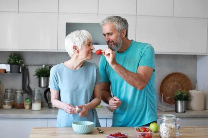Alimentos ricos em polifenóis estão associados a uma vida mais longa e saudável (Imagem: pics five | Shutterstock) - (crédito: EdiCase) Alimentos ricos em polifenóis estão associados a uma vida mais longa e saudável (Imagem: pics five | Shutterstock) - (crédito: EdiCase)
