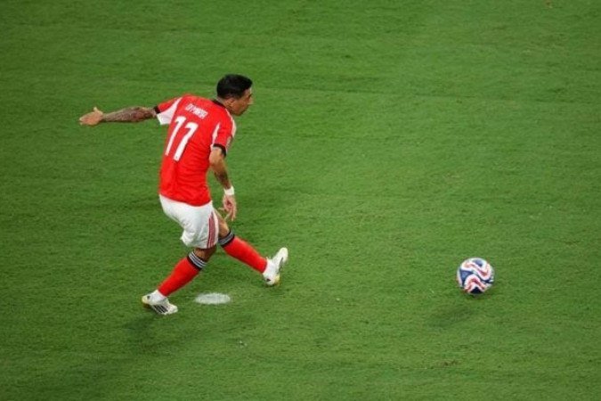 Di María marcou quatro gols pelo Benfica no Mundial de Clubes -  (crédito: Foto: Divulgação / FIFA)