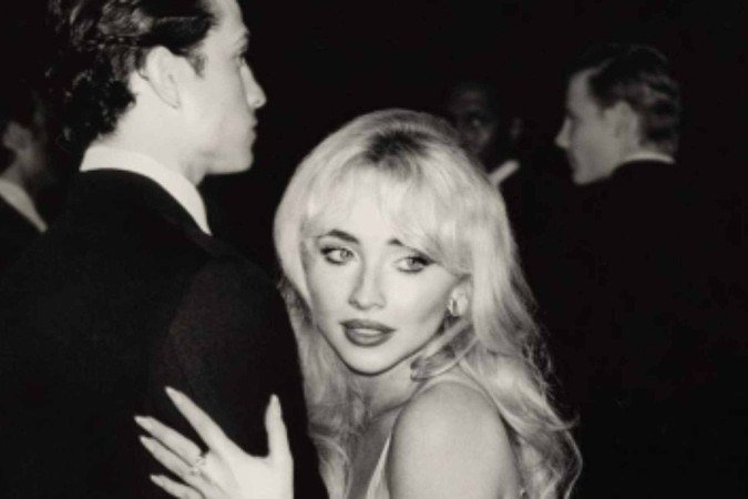 Sabrina Carpenter revela nova capa de “Man’s Best Friend” - (crédito: TMJBrazil) Sabrina Carpenter revela nova capa de “Man’s Best Friend” - (crédito: TMJBrazil)